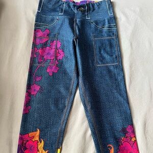 INKnBURN Runner’s High Capris